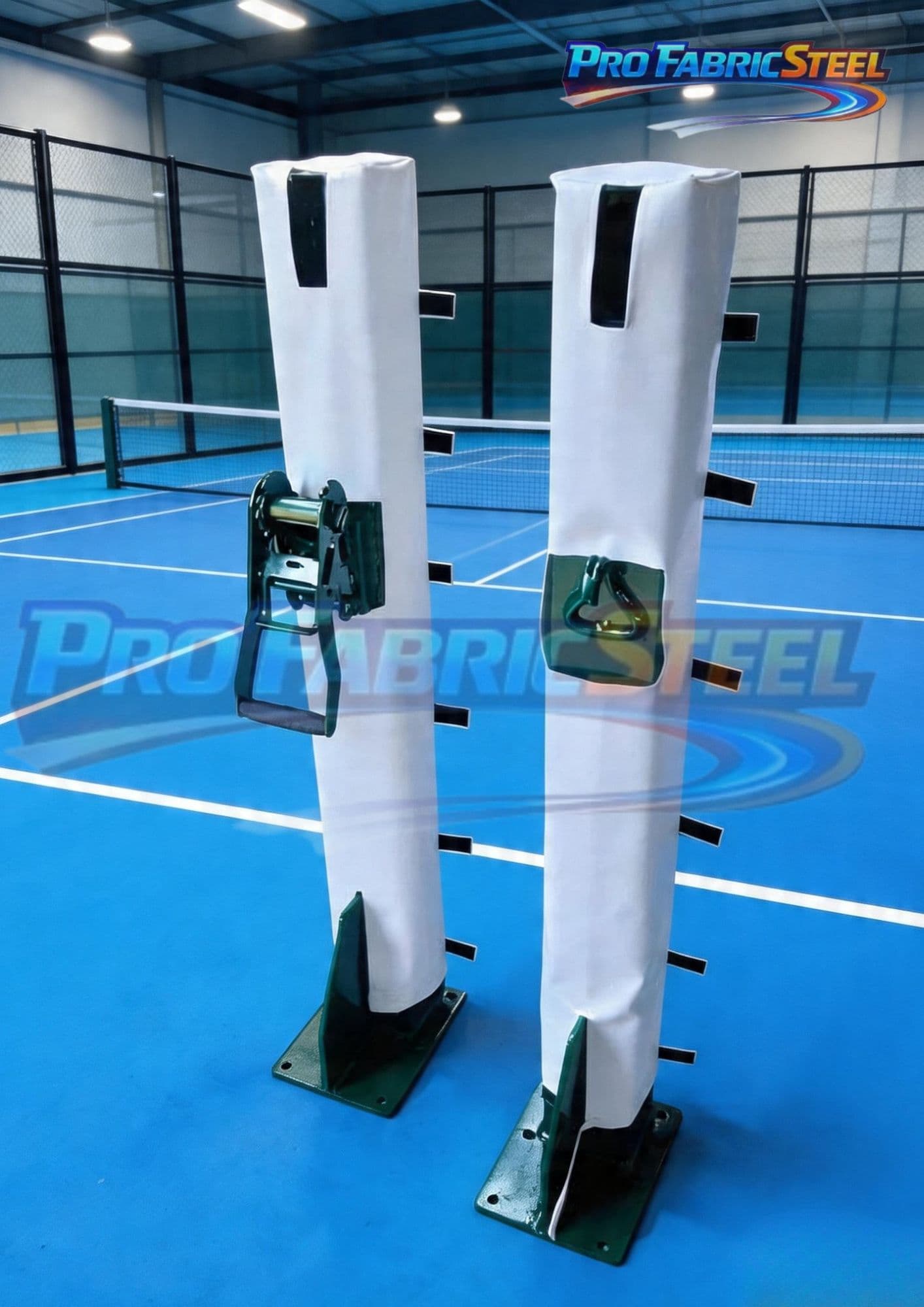 Tiang Padel Besi Hollow 10x10 – Tiang Net Padel Kokoh dengan Pelapis Busa Kulit Kalep